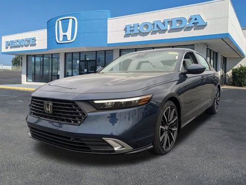 New 2026 Honda Accord Touring image 8