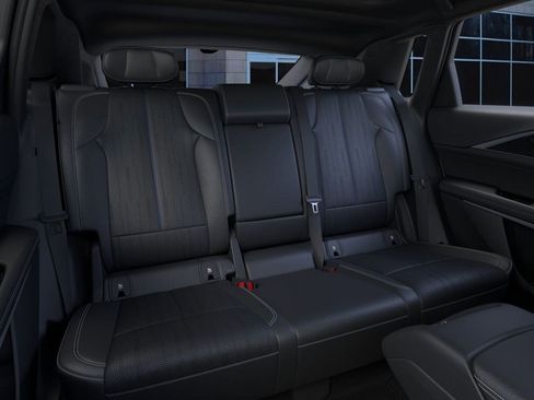 New 2026 Cadillac Lyriq Sport image 17