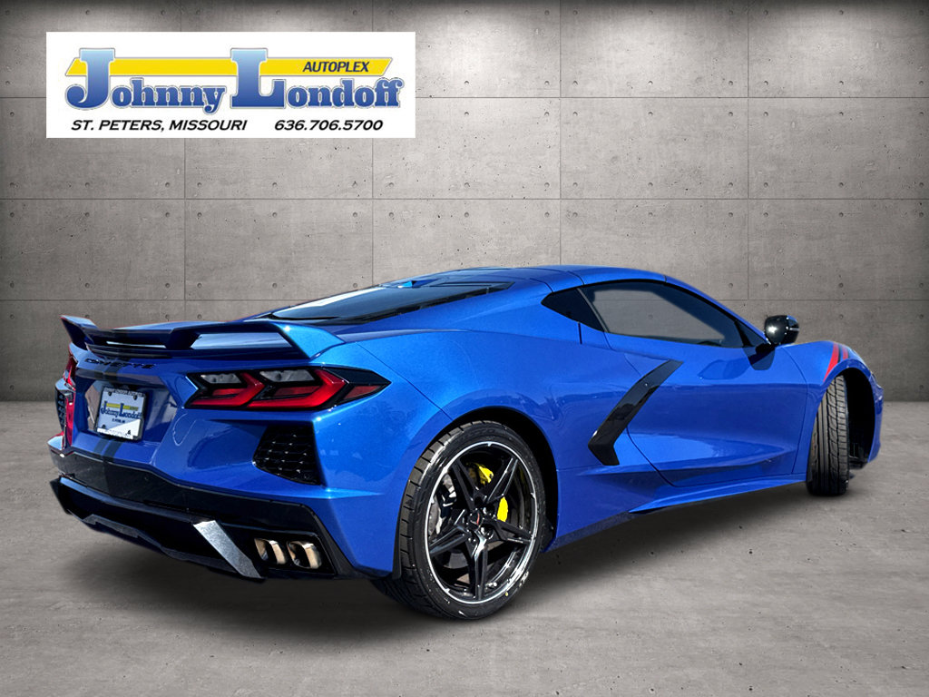 Used 2020 Chevrolet Corvette Stingray Preferred Cpe w/ 2LT Preferred Equipment Group RWD image 2