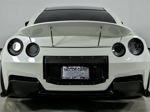 Used 2013 Nissan GT-R Premium AWD/4WD image 11