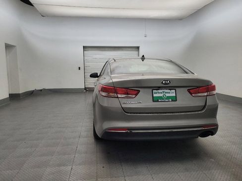 Used 2016 Kia Optima LX image 6