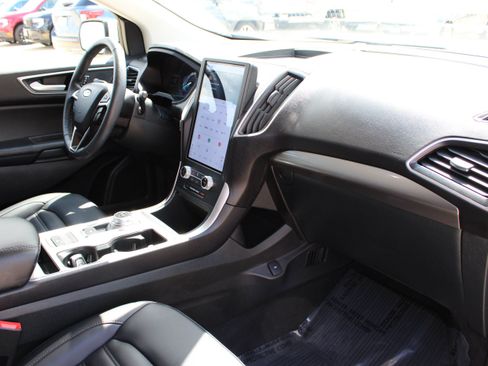 Used 2024 Ford Edge SEL w/ Convenience Package AWD/4WD image 42