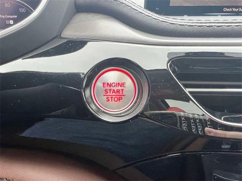 Used 2023 Acura MDX SH-AWD w/ Advance Package image 30