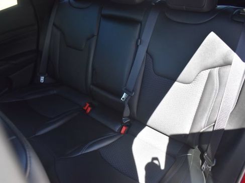 Used 2025 Jeep Compass Latitude w/ Altitude Special Edition AWD/4WD image 19