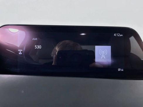 Used 2024 MAZDA MAZDA3 s FWD image 18