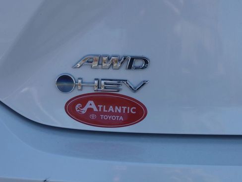 Used 2025 Toyota Camry XSE AWD/4WD image 21