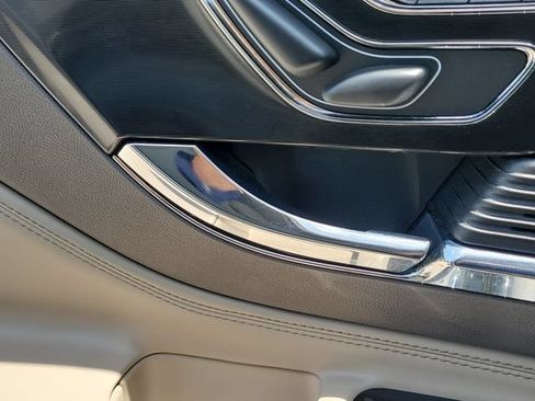Certified 2022 Lincoln Corsair FWD image 18