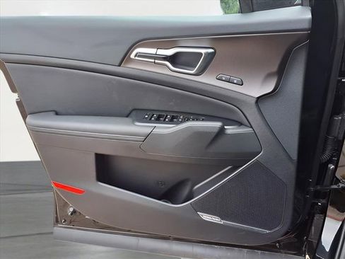 New 2026 Kia Sportage SX image 16