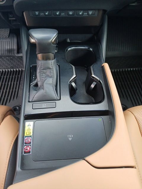 Used 2025 Lexus ES 350 Ultra Luxury w/ Accessory Package (Z1) FWD image 20