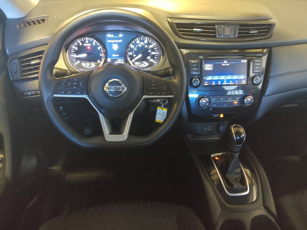 Used 2019 Nissan Rogue S FWD image 22