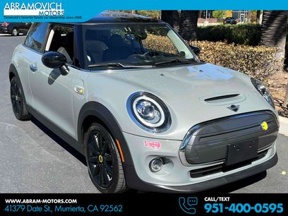 Used 2021 MINI Cooper SE w/ 6.5" Touchscreen Package
