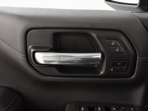 Used 2020 Chevrolet Silverado 1500 LTZ w/ LTZ Plus Package image 29