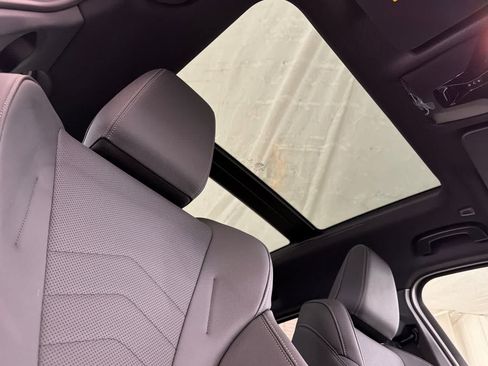 Used 2023 BMW X1 xDrive28i w/ Premium Package AWD/4WD image 17