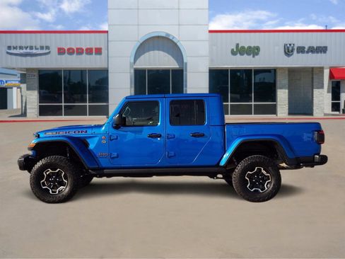 Used 2020 Jeep Gladiator Rubicon AWD/4WD image 3