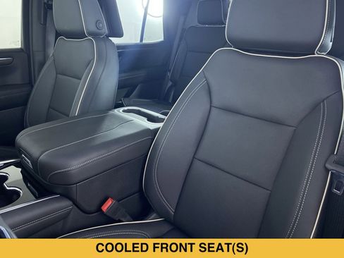 Certified 2025 Chevrolet Tahoe Premier AWD/4WD image 12