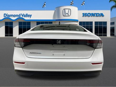 New 2025 Honda Accord SE image 4