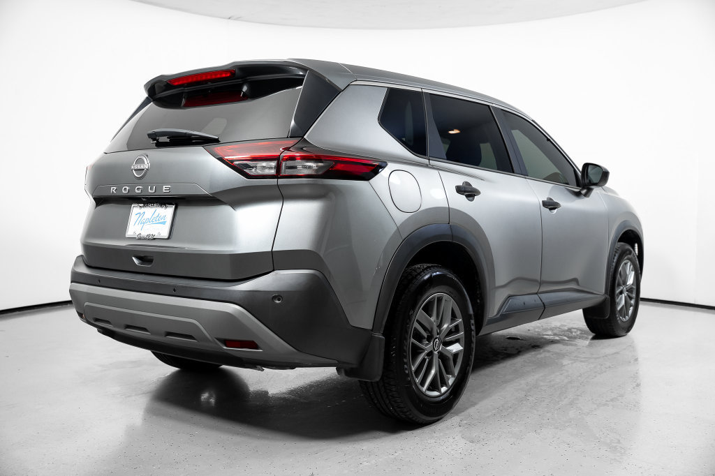 Used 2023 Nissan Rogue S FWD image 8