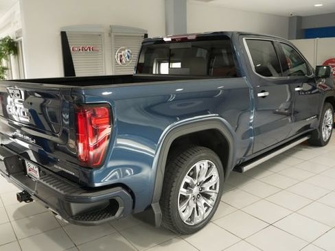Used 2023 GMC Sierra 1500 Denali w/ Denali Reserve Package AWD/4WD image 8