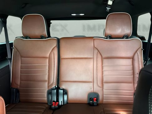 Used 2023 GMC Yukon XL Denali Ultimate AWD/4WD image 16