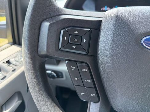 Used 2022 Ford F250 XL w/ STX Appearance Package AWD/4WD image 29