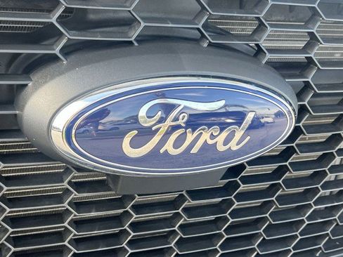 Used 2024 Ford Transit 250 Low Roof w/ Exterior Upgrade Package image 27