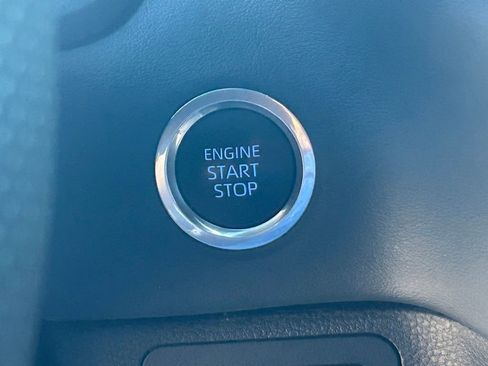 Used 2023 Toyota Tundra Platinum w/ Advanced Package image 43