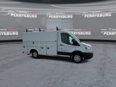 Used 2015 Ford Transit 250 138 w/ Interior Upgrade Package RWD image 9