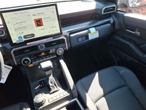 New 2026 Toyota 4Runner Limited AWD/4WD image 3