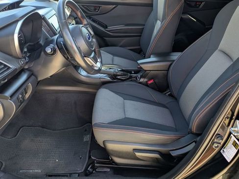 Used 2023 Subaru Crosstrek 2.0i Premium image 14