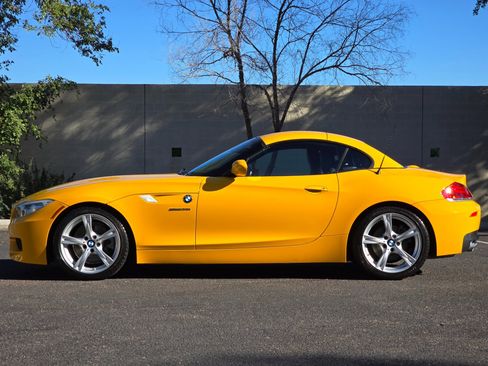 Used 2013 BMW Z4 sDrive35i image 9