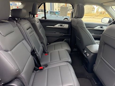 New 2026 Ford Explorer Active w/ Active Comfort Package AWD/4WD image 33
