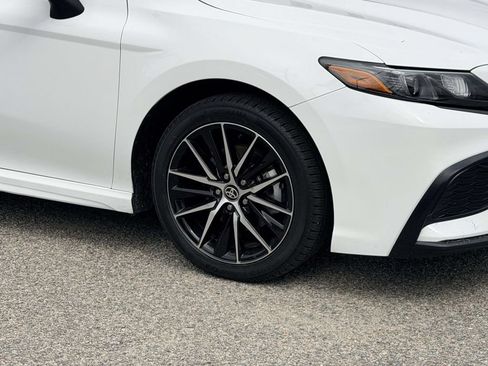 Certified 2024 Toyota Camry SE FWD image 25