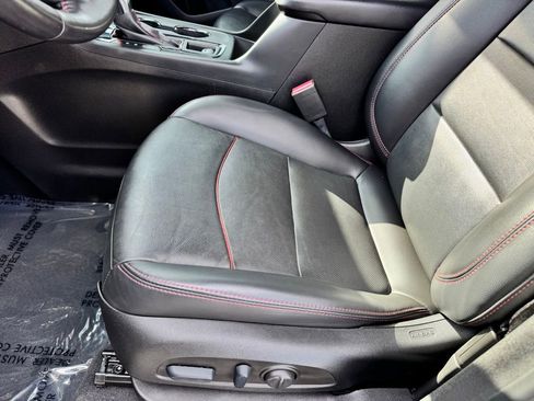 Used 2022 Chevrolet Equinox RS w/ RS Leather Package FWD image 34