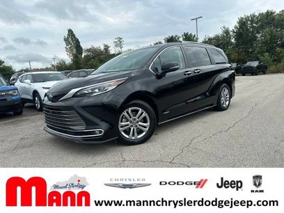 Used 2021 Toyota Sienna Platinum