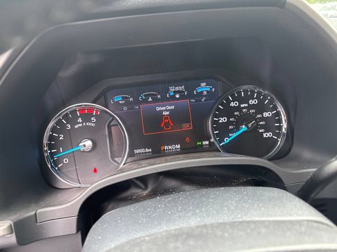 Used 2022 Ford F250 Lariat w/ Lariat Ultimate Package AWD/4WD image 5