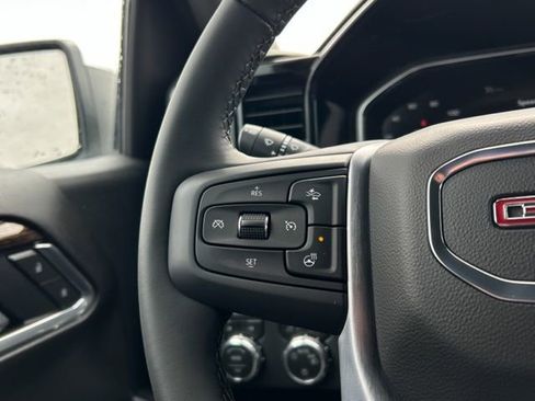 New 2026 GMC Sierra 1500 SLE image 35