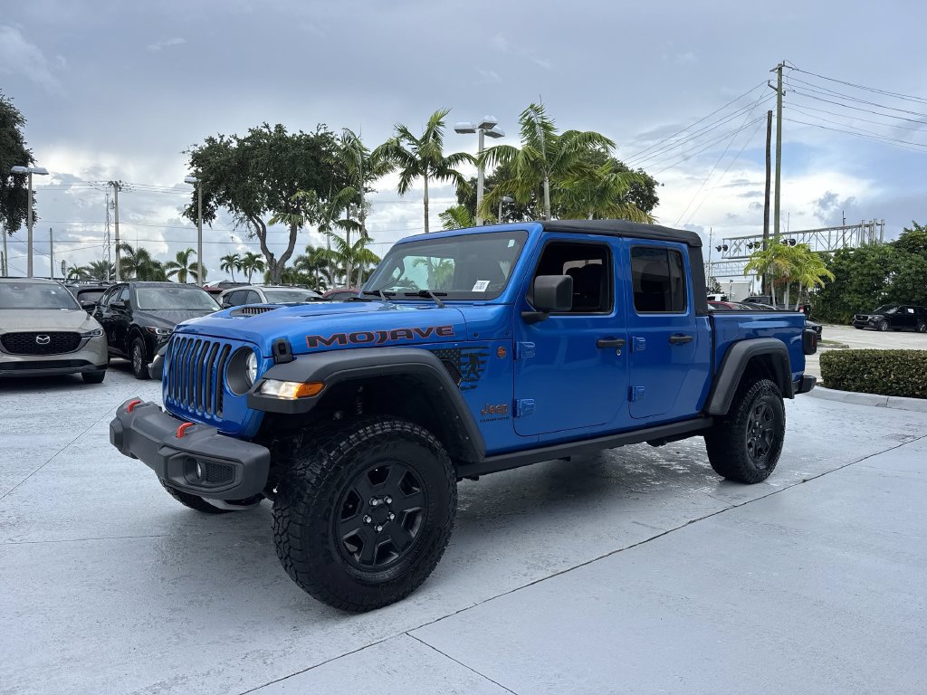 Used 2023 Jeep Gladiator Mojave AWD/4WD image 28