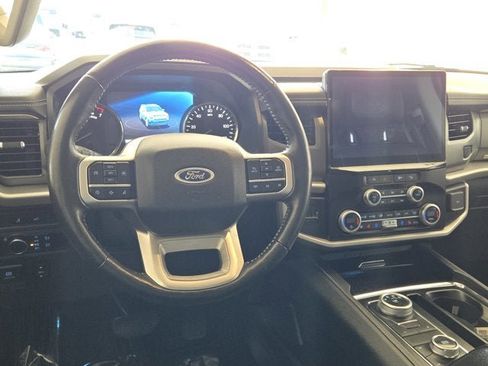 Used 2024 Ford Expedition Max XLT AWD/4WD image 18