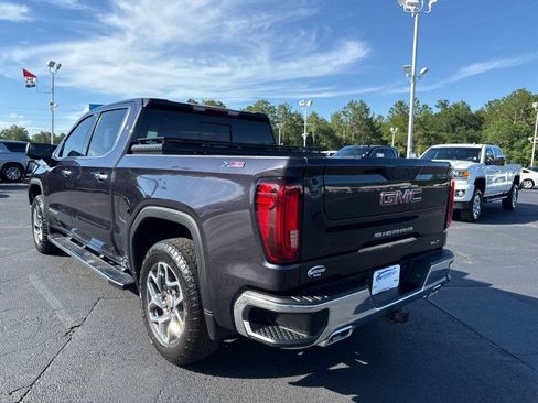 Used 2023 GMC Sierra 1500 SLT w/ SLT Premium Package AWD/4WD image 6