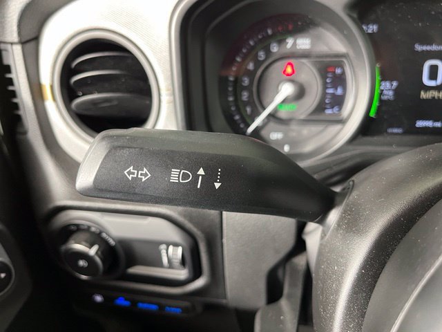 Used 2024 Jeep Wrangler Unlimited AWD/4WD image 23