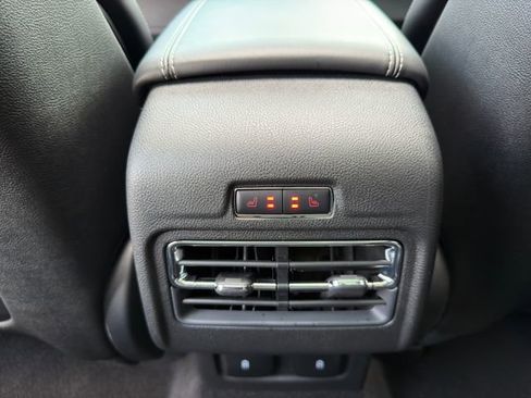 Used 2025 Lincoln Corsair Grand Touring w/ Equipment Group 302A AWD/4WD image 17