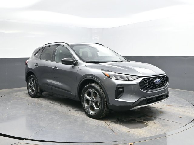 Used 2025 Ford Escape ST-Line AWD/4WD image 4