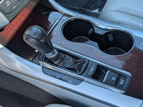 Used 2016 Acura TLX image 22