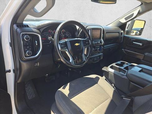 Used 2021 Chevrolet Silverado 2500 LT w/ Fleet Comfort Package AWD/4WD image 10
