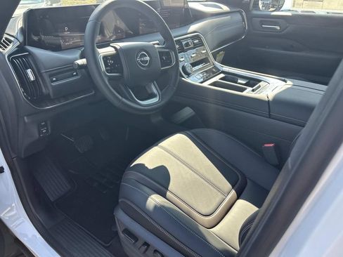 New 2026 Nissan Armada SL w/ Captain's Chari Seat Package AWD/4WD image 15