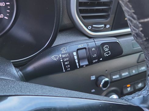 Used 2021 Kia Sportage S image 15