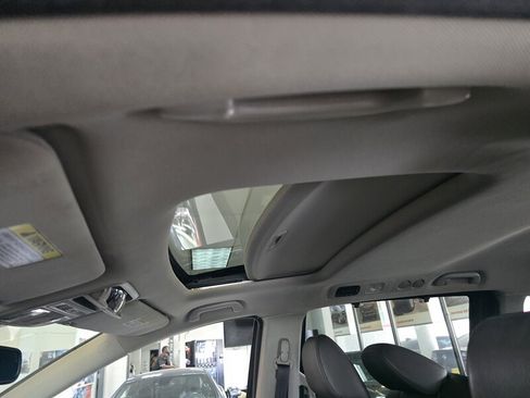 Used 2017 Honda Odyssey EX-L image 26