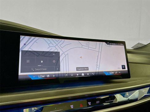 Used 2023 BMW 740i w/ Executive Package RWD image 12