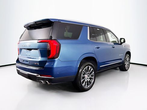 Used 2025 GMC Yukon Denali w/ Denali Reserve Package image 8