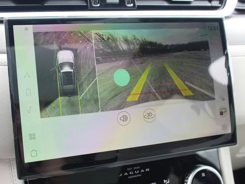 New 2026 Jaguar F-PACE R-Dynamic S image 19